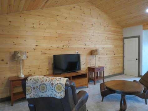 3 Lennox Way Plattsburgh NY 12901