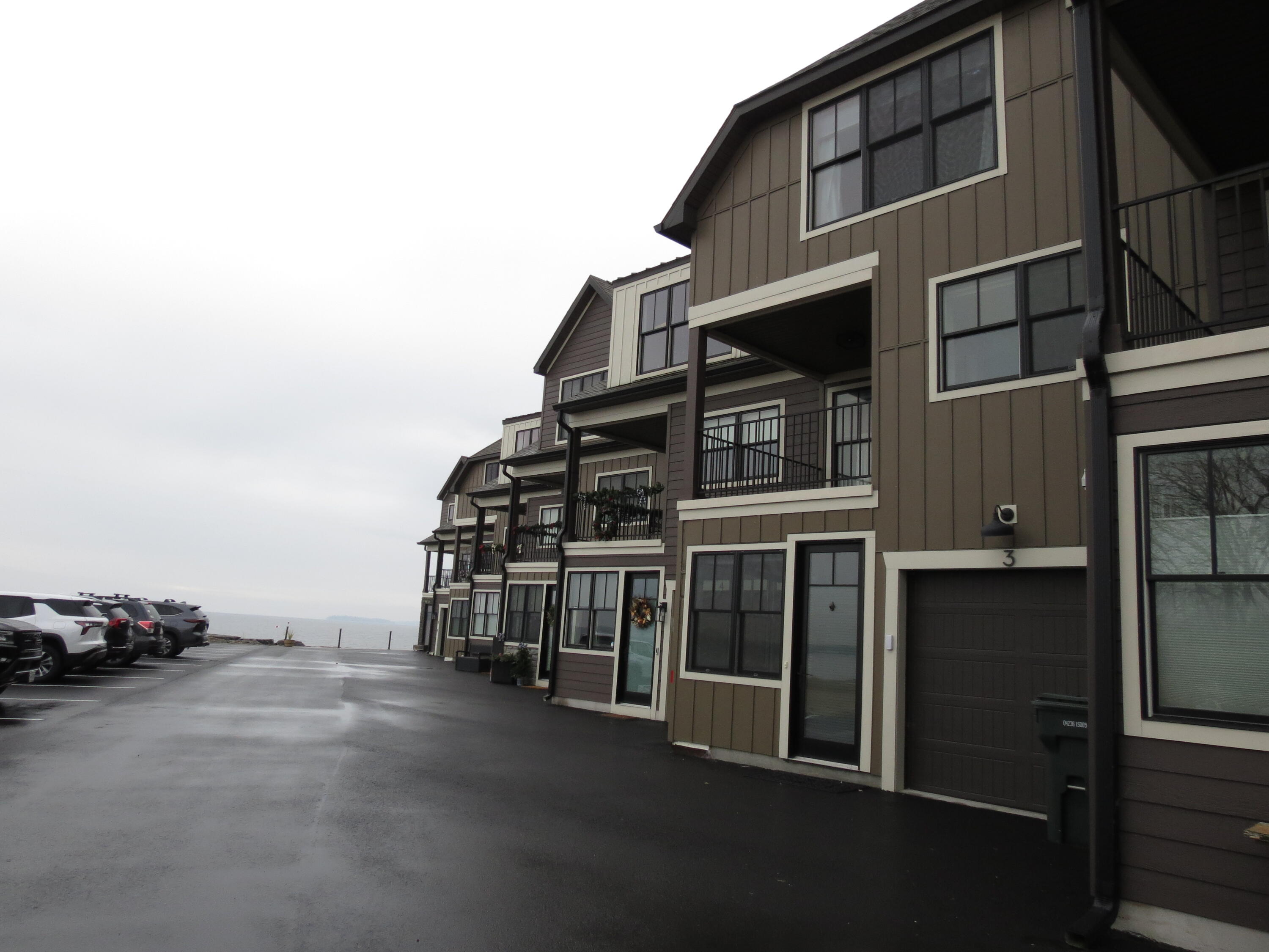 3 Lennox Way Plattsburgh NY 12901