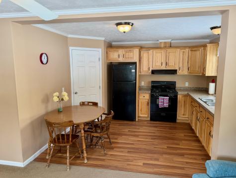 10885 Nys Route 9n Keene NY 12942