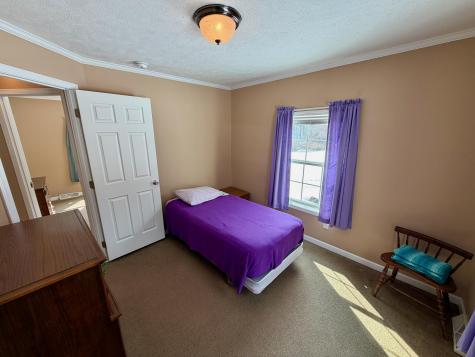 10885 Nys Route 9n Keene NY 12942