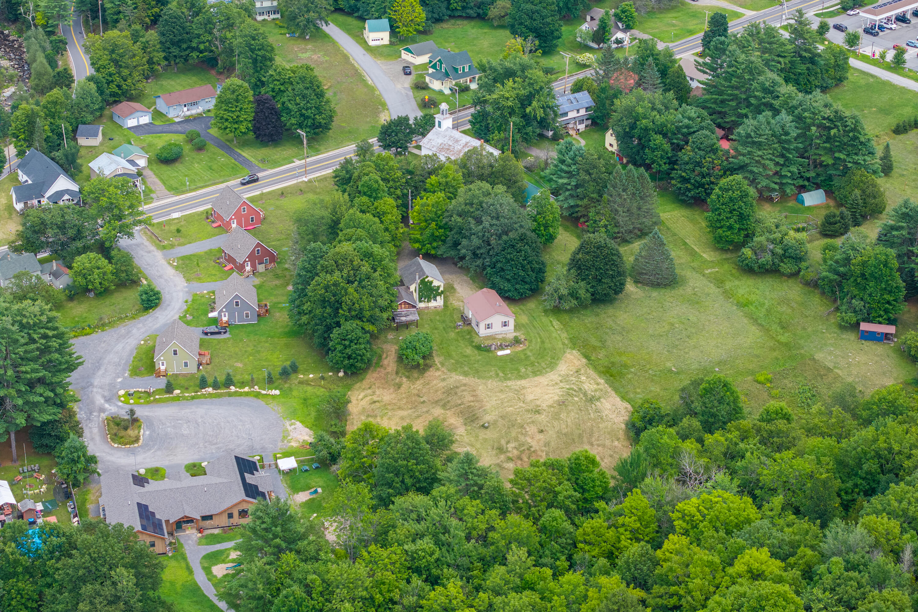 10885 Nys Route 9n Keene NY 12942