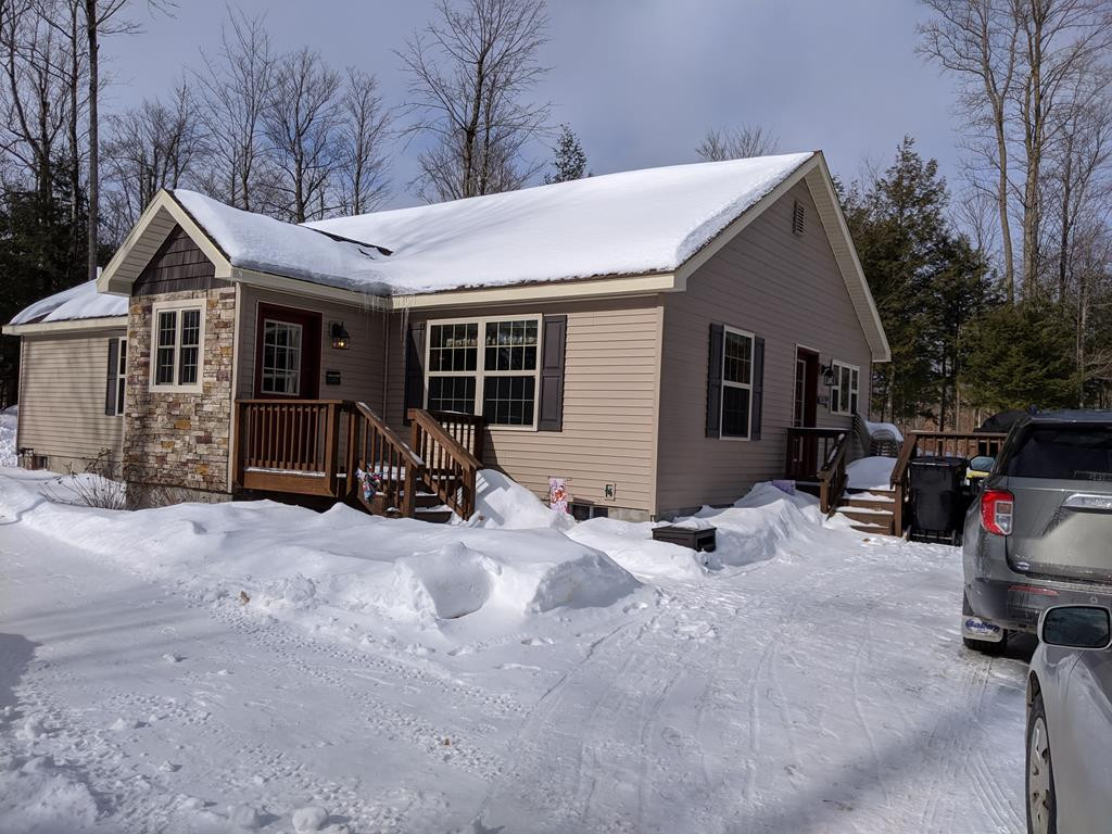 201 Creek Road Champlain NY 12919