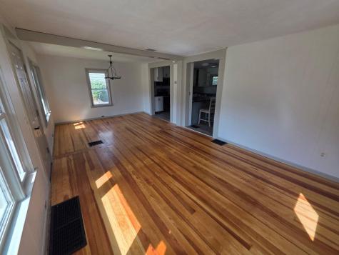 16 N Bend Street Peru NY 12972