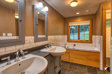 782 Bartlett Carry Road Saranac Lake NY 12983