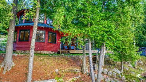 782 Bartlett Carry Road Saranac Lake NY 12983