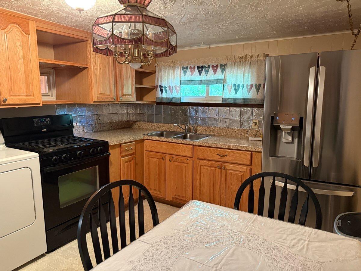 769 Clintonville Road Peru NY 12972
