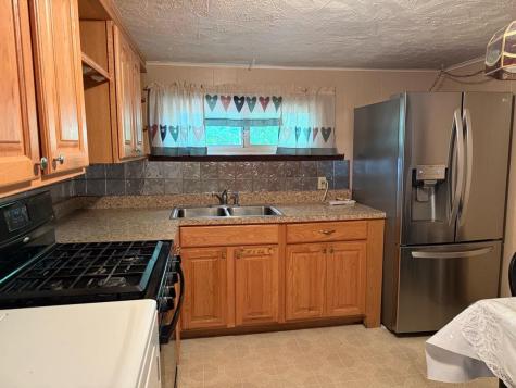 769 Clintonville Road Peru NY 12972