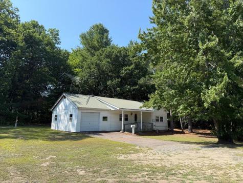 769 Clintonville Road Peru NY 12972