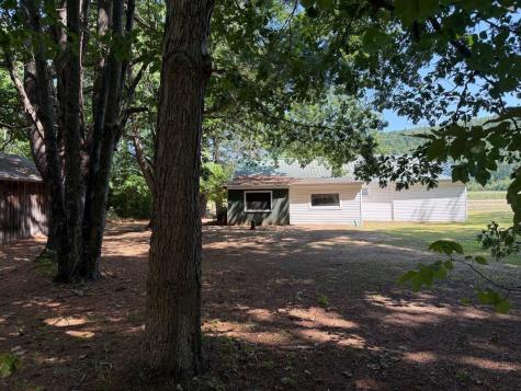 769 Clintonville Road Peru NY 12972