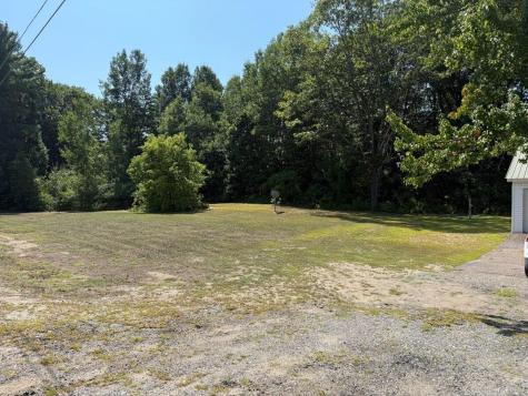 769 Clintonville Road Peru NY 12972