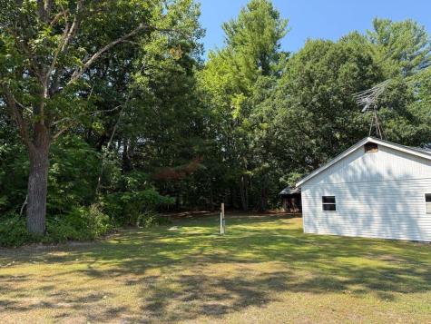 769 Clintonville Road Peru NY 12972