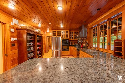 140 Peninsula Way Lake Placid NY 12946