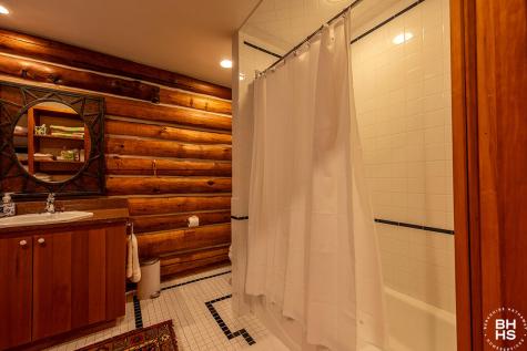 140 Peninsula Way Lake Placid NY 12946