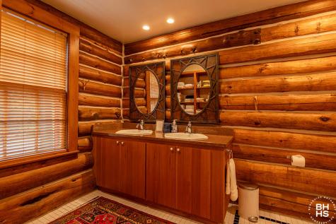 140 Peninsula Way Lake Placid NY 12946