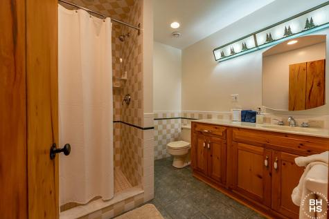 140 Peninsula Way Lake Placid NY 12946