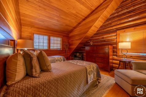 140 Peninsula Way Lake Placid NY 12946