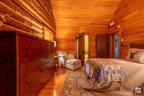 140 Peninsula Way Lake Placid NY 12946
