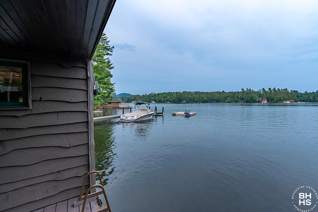 140 Peninsula Way Lake Placid NY 12946