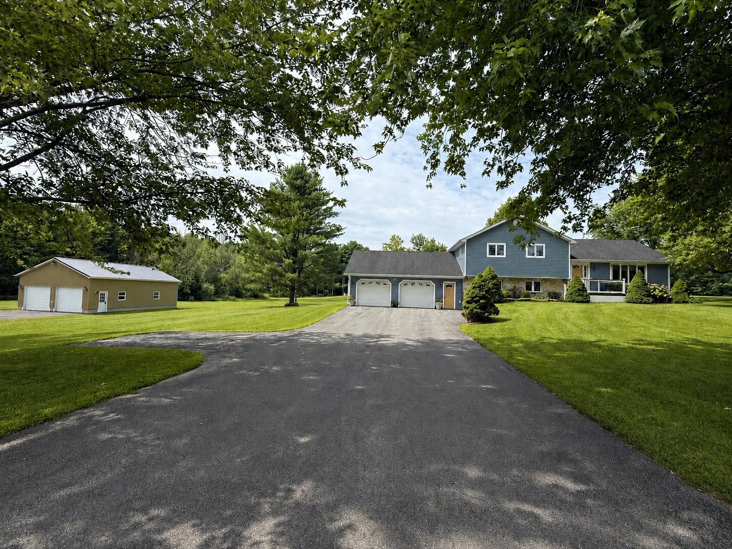 33 Garrand Road Mooers NY 12958