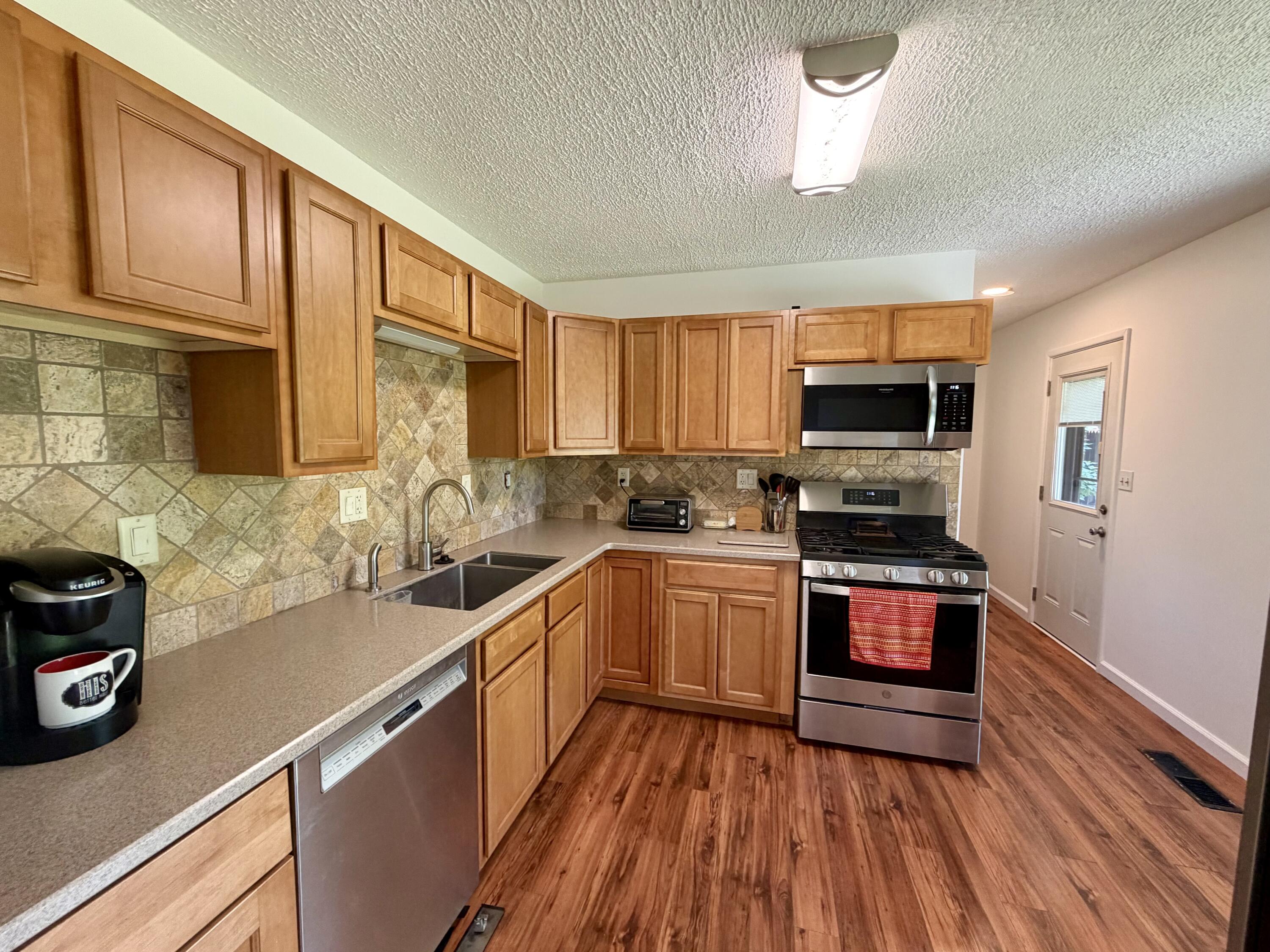 7 Genesee Lane Plattsburgh NY 12901