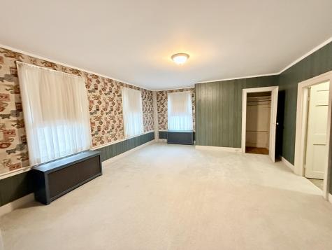 2985 Main Street Peru NY 12972