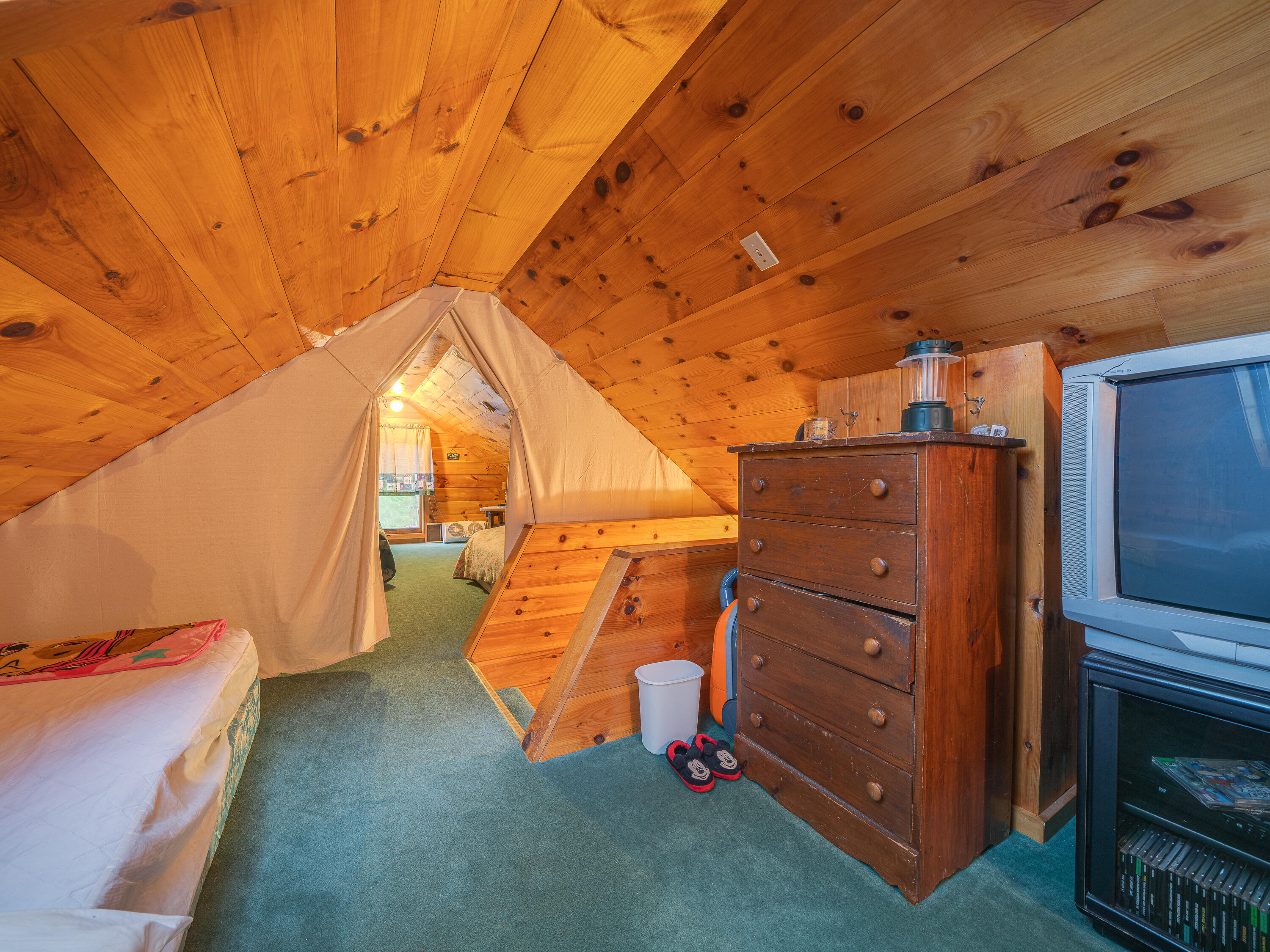 419 Woodys Newcomb NY 12852