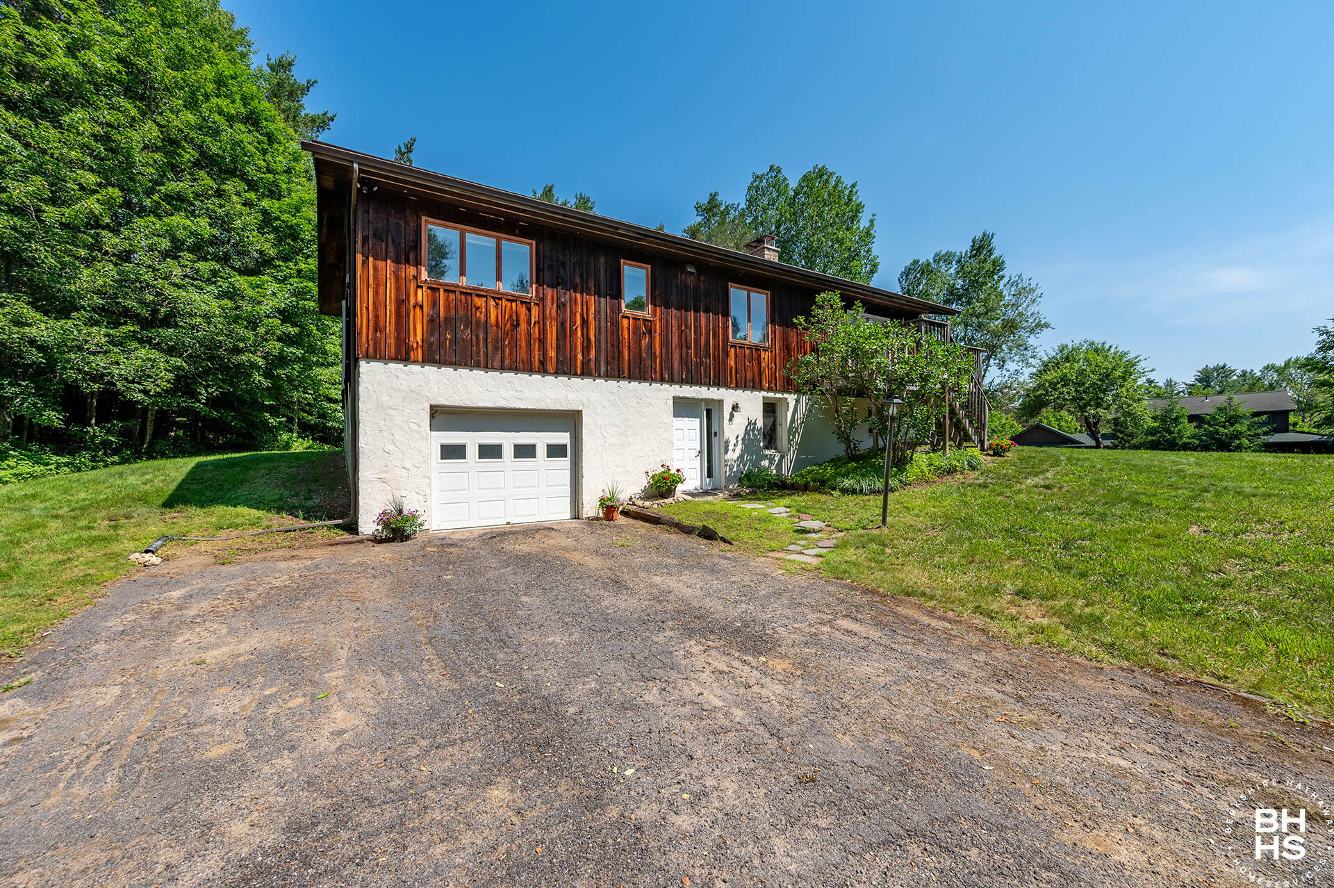 27 Patch Lane Lake Placid NY 12946