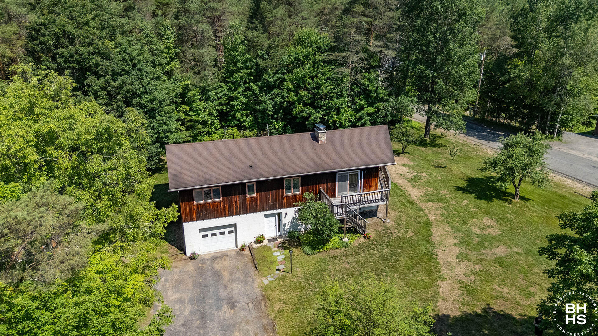 27 Patch Lane Lake Placid NY 12946