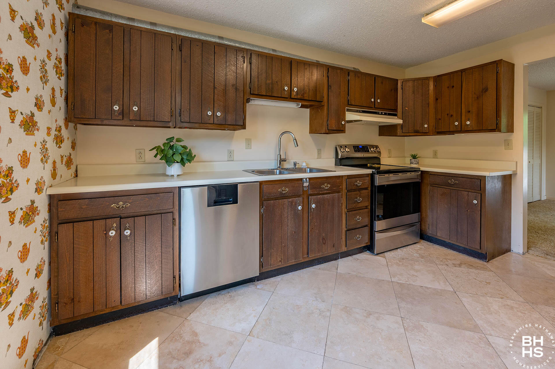 27 Patch Lane Lake Placid NY 12946