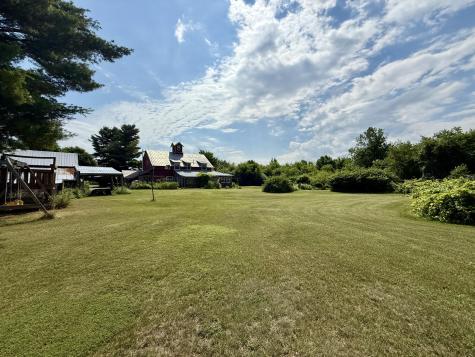 679 Telegraph Road Peru NY 12972