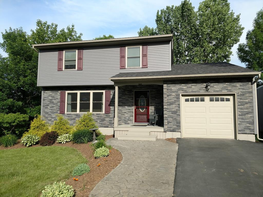 3 Spring Circle Plattsburgh NY 12901