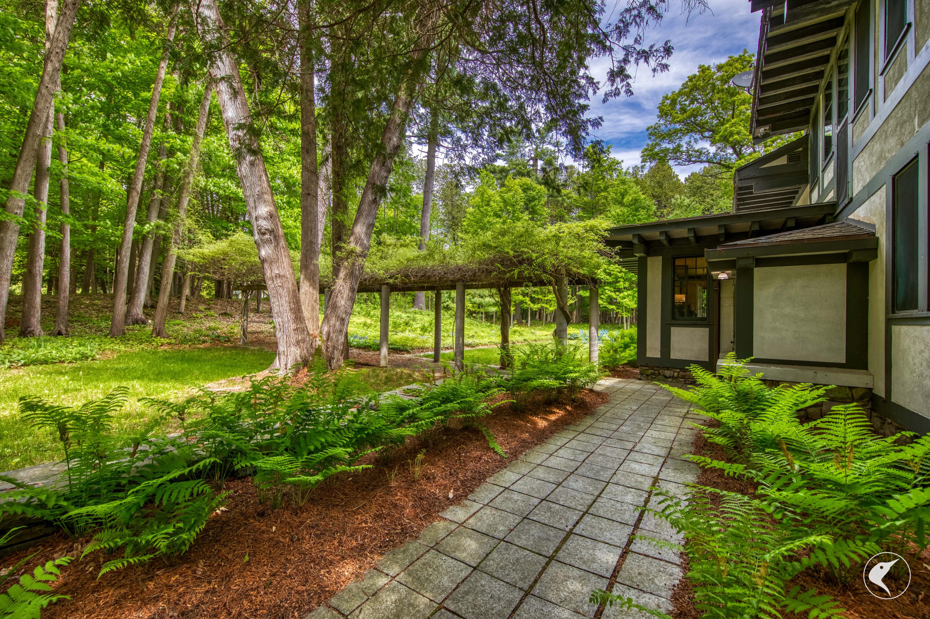 127 Barber Lane Westport NY 12993
