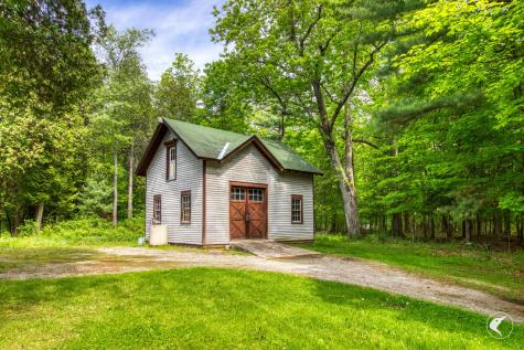 127 Barber Lane Westport NY 12993