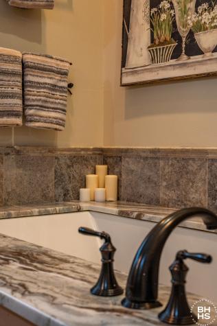 163 Mountain View Lane Wilmington NY 12997