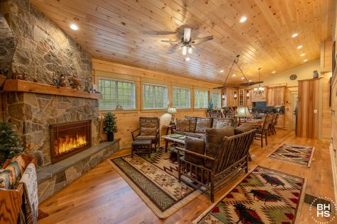 163 Mountain View Lane Wilmington NY 12997