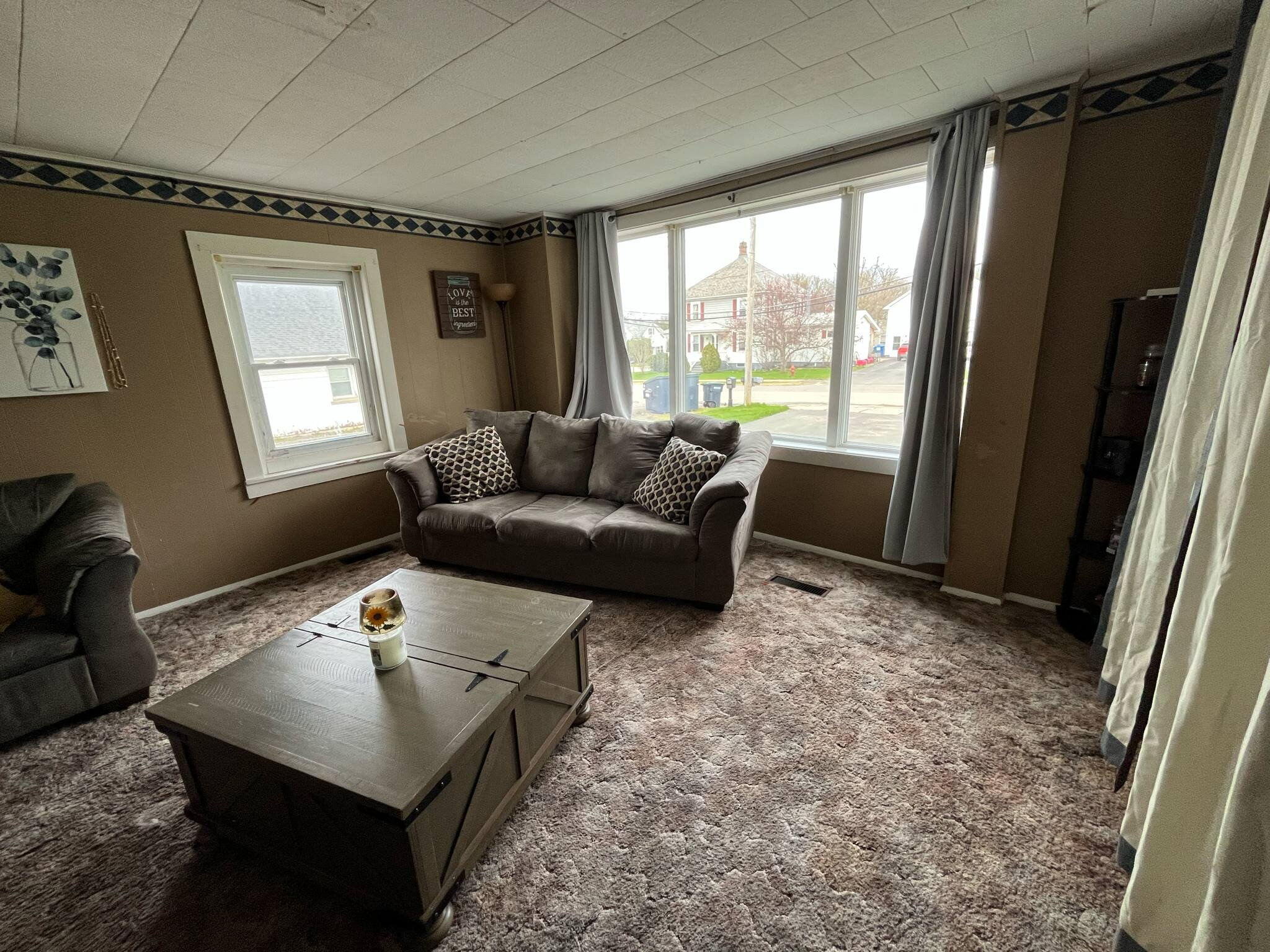 39 Spruce Street Champlain NY 12919