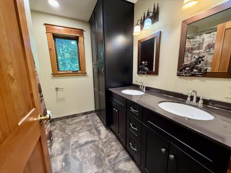 5714 New York 86 Wilmington NY 12997