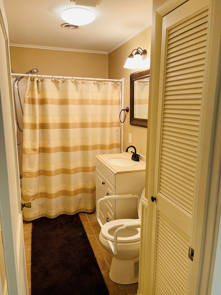 2023 Route 22b Morrisonville NY 12962