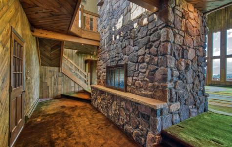 33 Evans Lane Lake Placid NY 12946
