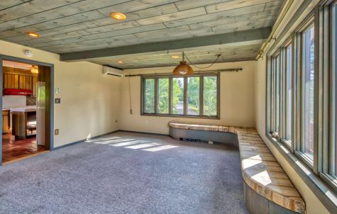 33 Evans Lane Lake Placid NY 12946