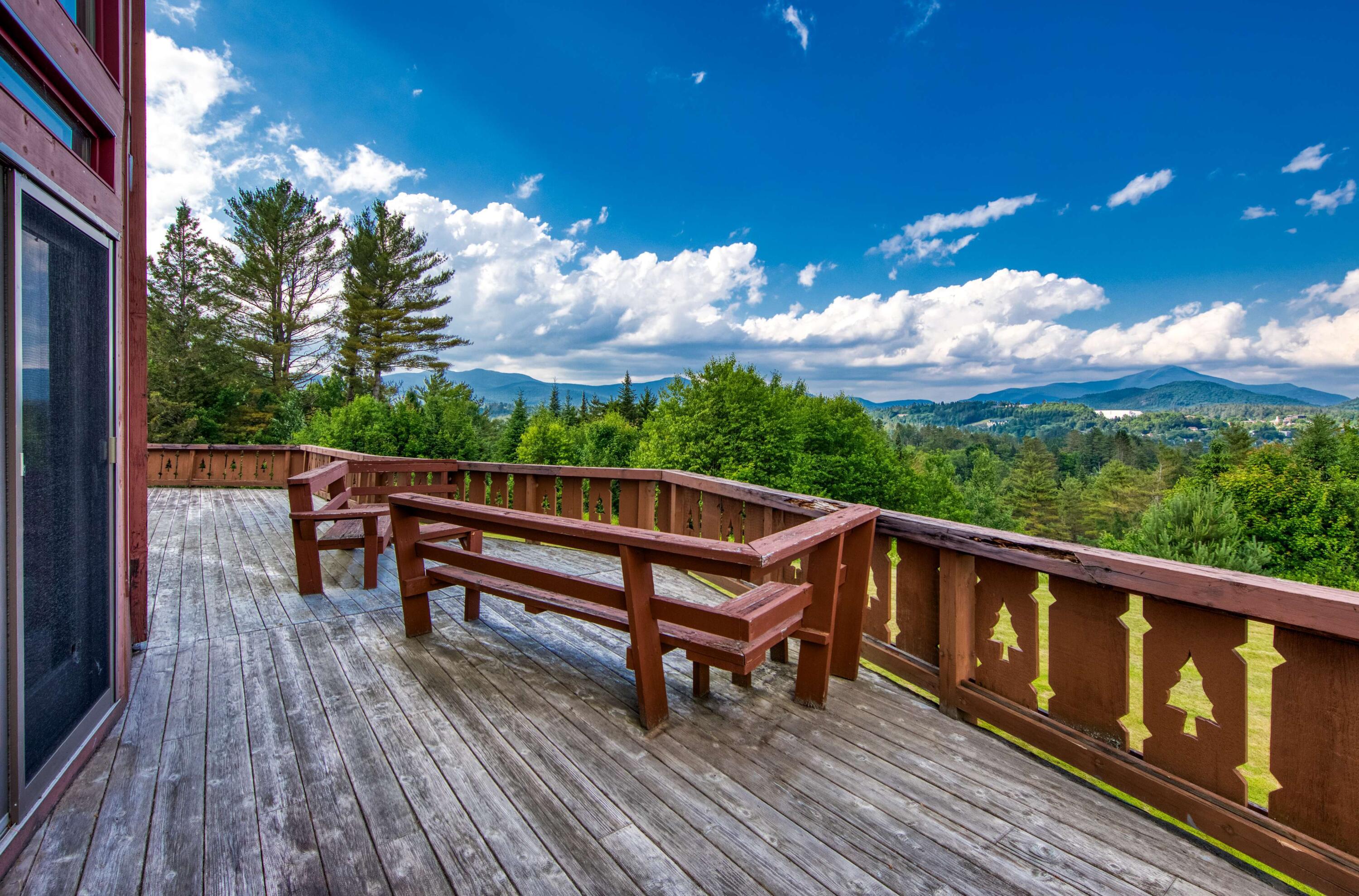 33 Evans Lane Lake Placid NY 12946