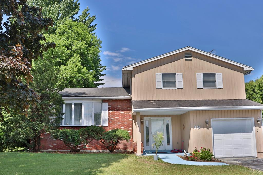 19 Erin Avenue Plattsburgh NY 12901
