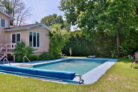 19 Erin Avenue Plattsburgh NY 12901
