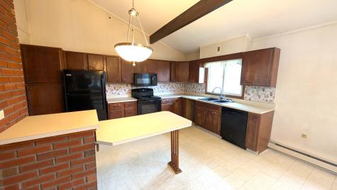 2 Stewart Street Rouses Point NY 12979