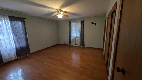 2 Stewart Street Rouses Point NY 12979