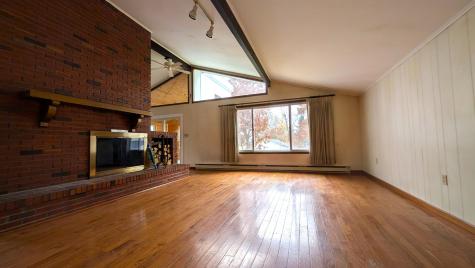 2 Stewart Street Rouses Point NY 12979