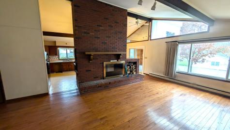 2 Stewart Street Rouses Point NY 12979