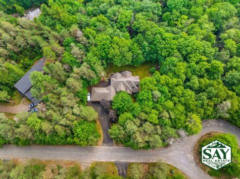 241 Algonquin Drive Lake Placid NY 12946