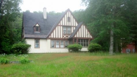 409 Park Avenue Saranac Lake NY 12983