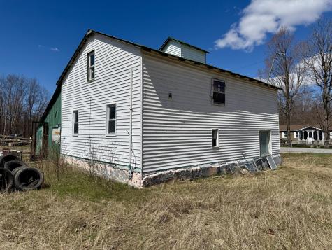 17 Oliver Street Chazy NY 12921